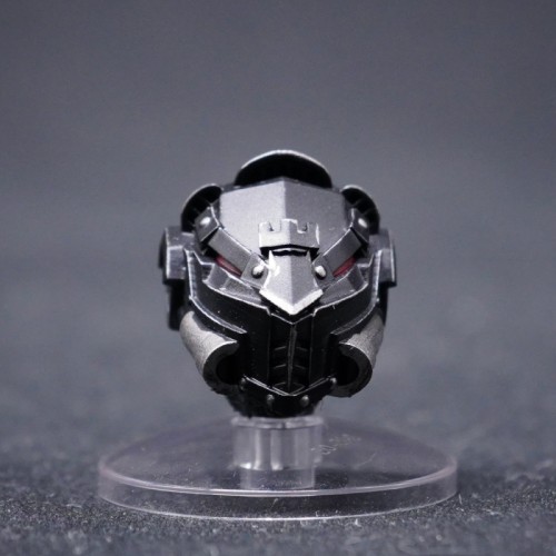 CTC 4111 Helmet for Iron Hands Captain in Terminator Armour