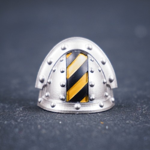 CTC 936-943 Shoulder Armor for lron Warriors