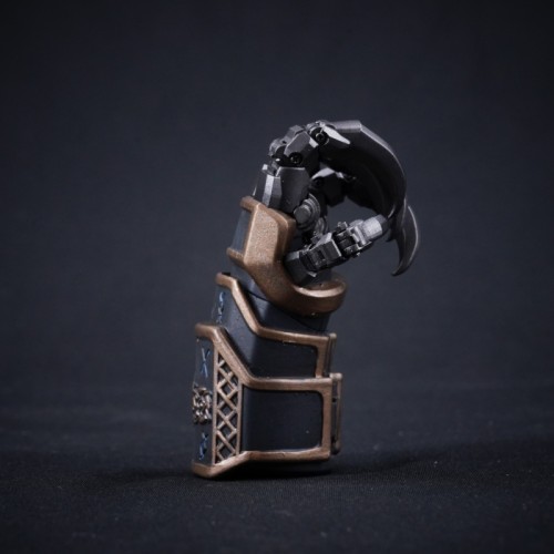 CTC 664 Wolf King's Claw for Leman Russ